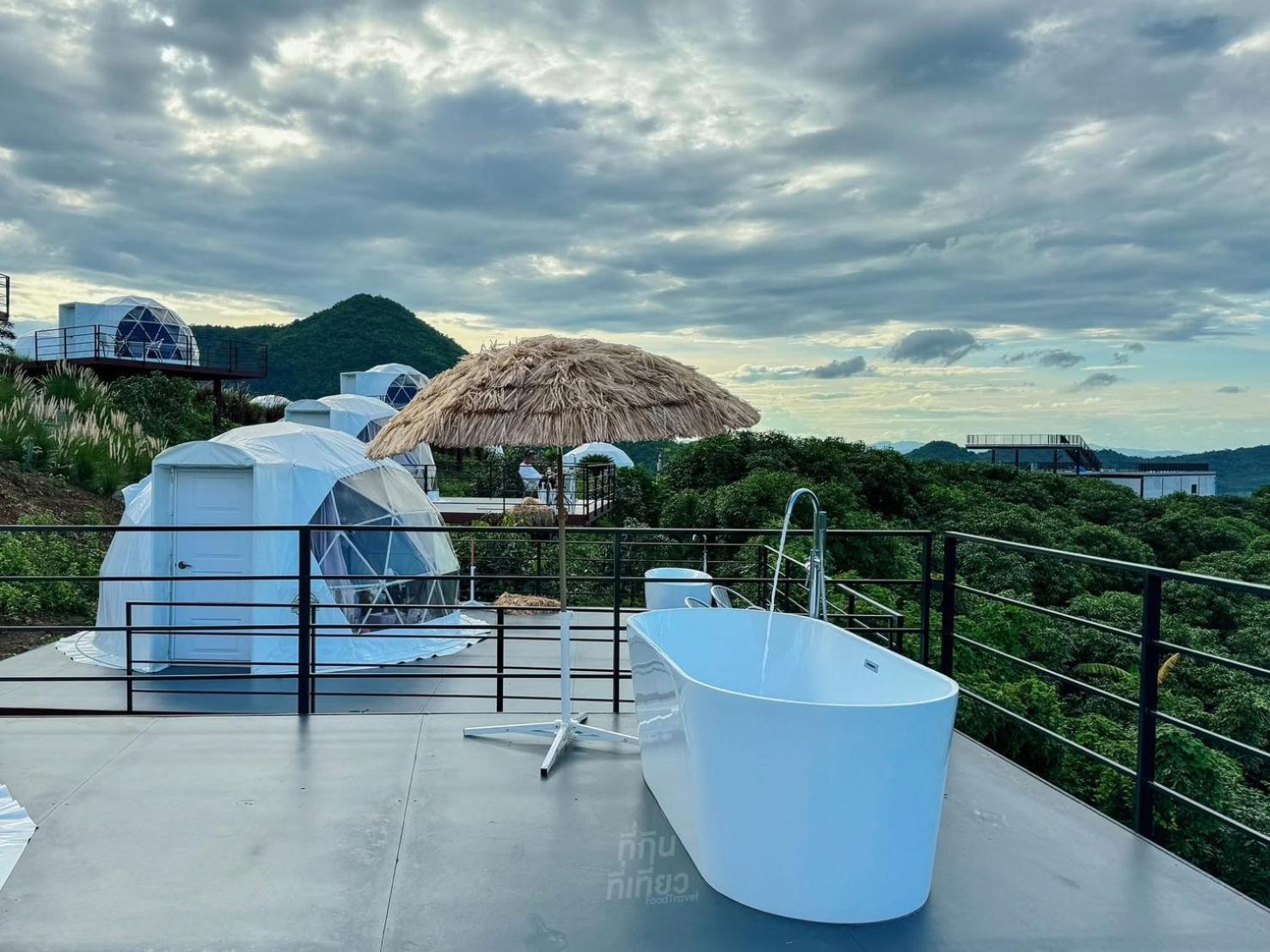 Hotel สกายเบย์ เชียงคาน Pha Baen Exterior foto